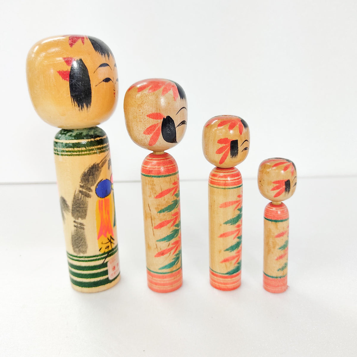 高級品市場 RARE-Kokeshi-Dolls-Set-By- 工芸品